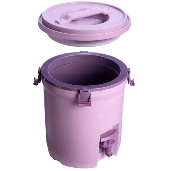 Stanley 2 Gallon Adventure Fast Flow Water Jug Lilac - Picture 3 of 6